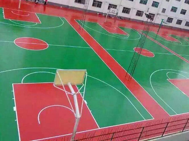 塑胶跑道粘接时需要处理的铺设问题