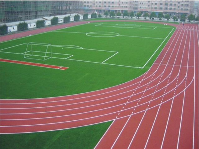 塑胶跑道运动场为什么总是红色的？